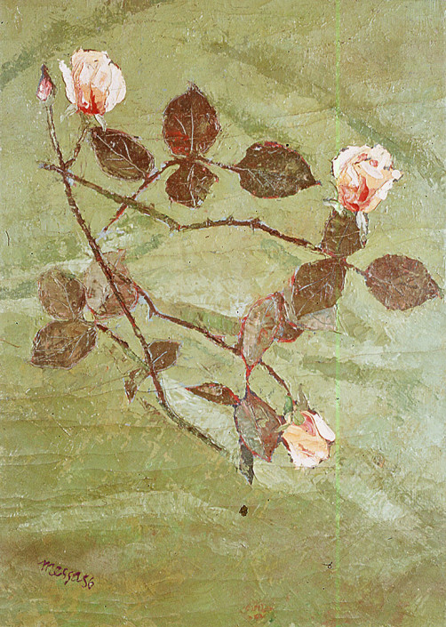 Rosas marchitas en tierra